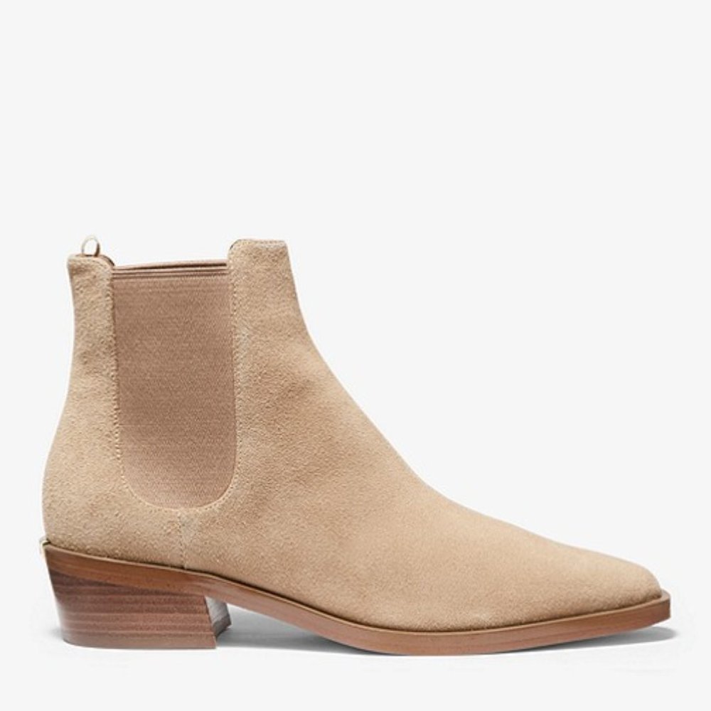 Boots - Picture 2 of 3